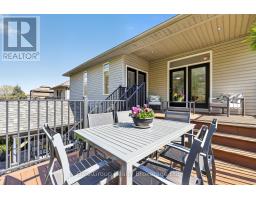 89 WOODVALE DRIVE - 33