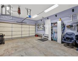 89 WOODVALE DRIVE - 38