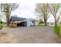 22 NORTH STREET E - 18