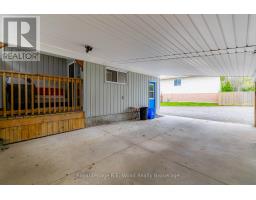 22 NORTH STREET E - 3