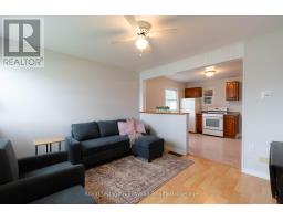 22 NORTH STREET E - 9