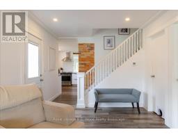 15 VAN STREET - 15