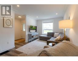 15 VAN STREET - 18