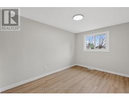 3 - 1040 CANFIELD CRESCENT - 17