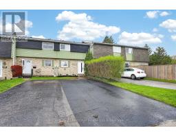 3 - 1040 CANFIELD CRESCENT - 2