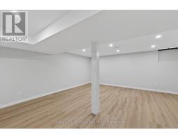 3 - 1040 CANFIELD CRESCENT - 24