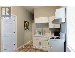 144 ADELAIDE STREET N - 11