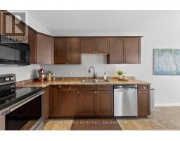 27 CATHERINE STREET - 25