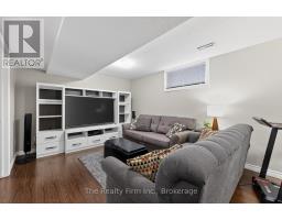 27 CATHERINE STREET - 39