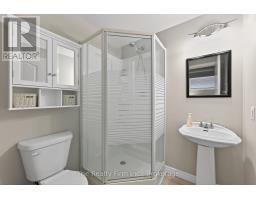 27 CATHERINE STREET - 42