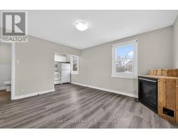 163 THAMES STREET N - 41