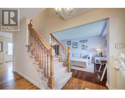 115 KNOWLES DRIVE - 4
