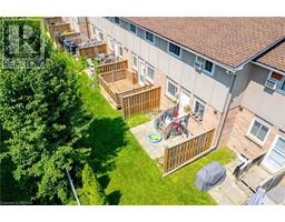 370 SPRINGBANK Avenue UnitNo. 6 - 6