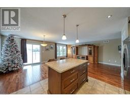 424 FAIRWAY Road - 24