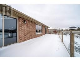 424 FAIRWAY Road - 42