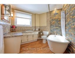 3880 DUNDAS STREET - 20