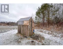 417 10TH CONCESSION ROAD - 45