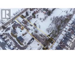 745190 Oxford Road 17, MLS X12682162