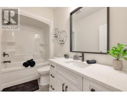 66 TALBOT ST - 24