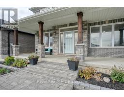 82 SUNVIEW DRIVE - 3