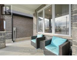82 SUNVIEW DRIVE - 39