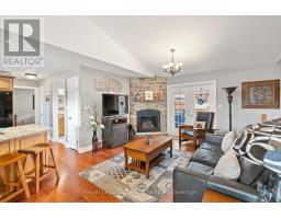 4 CLAYTON STREET - 14