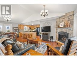 4 CLAYTON STREET - 17