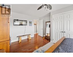 4 CLAYTON STREET - 25