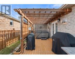 4 CLAYTON STREET - 44