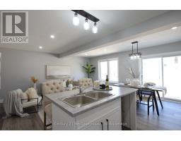 305 SIMCOE STREET - 11