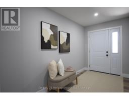 305 SIMCOE STREET - 2