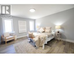 305 SIMCOE STREET - 20
