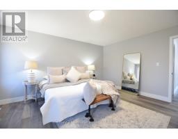 305 SIMCOE STREET - 21