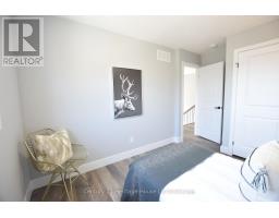 305 SIMCOE STREET - 32