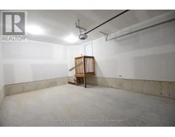 305 SIMCOE STREET - 42