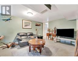 312 VICTORIA STREET N - 18