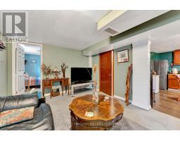 312 VICTORIA STREET N - 19