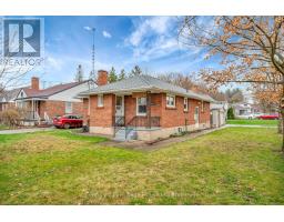 312 VICTORIA STREET N - 2