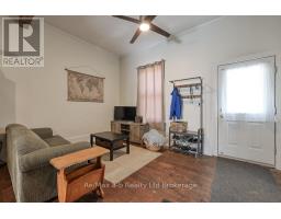 628 PEEL STREET - 5