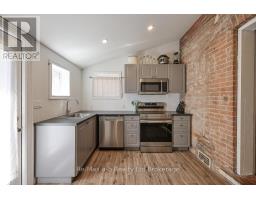 628 PEEL STREET - 9
