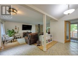 584 GRANT STREET - 12