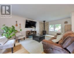 584 GRANT STREET - 13