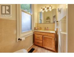 584 GRANT STREET - 18