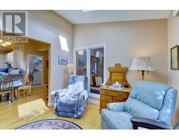 63 HAWKINS CRESCENT - 23