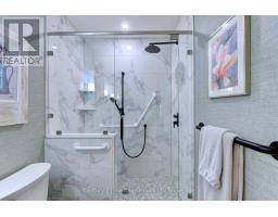 63 HAWKINS CRESCENT - 27