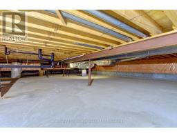 63 HAWKINS CRESCENT - 42