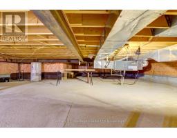 63 HAWKINS CRESCENT - 43