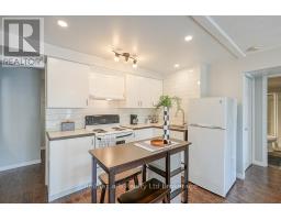 25 ROSSITER ROAD - 32