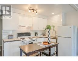 25 ROSSITER ROAD - 33