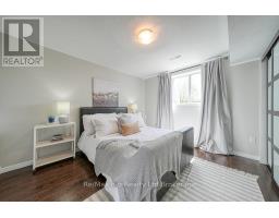 25 ROSSITER ROAD - 39